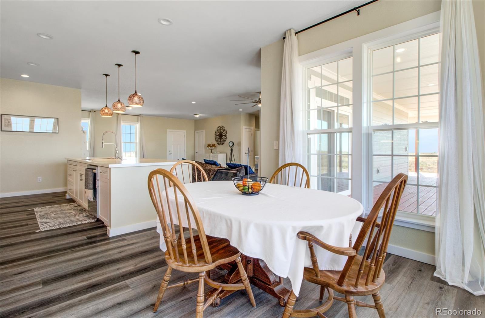 21689 Leona Homestead View