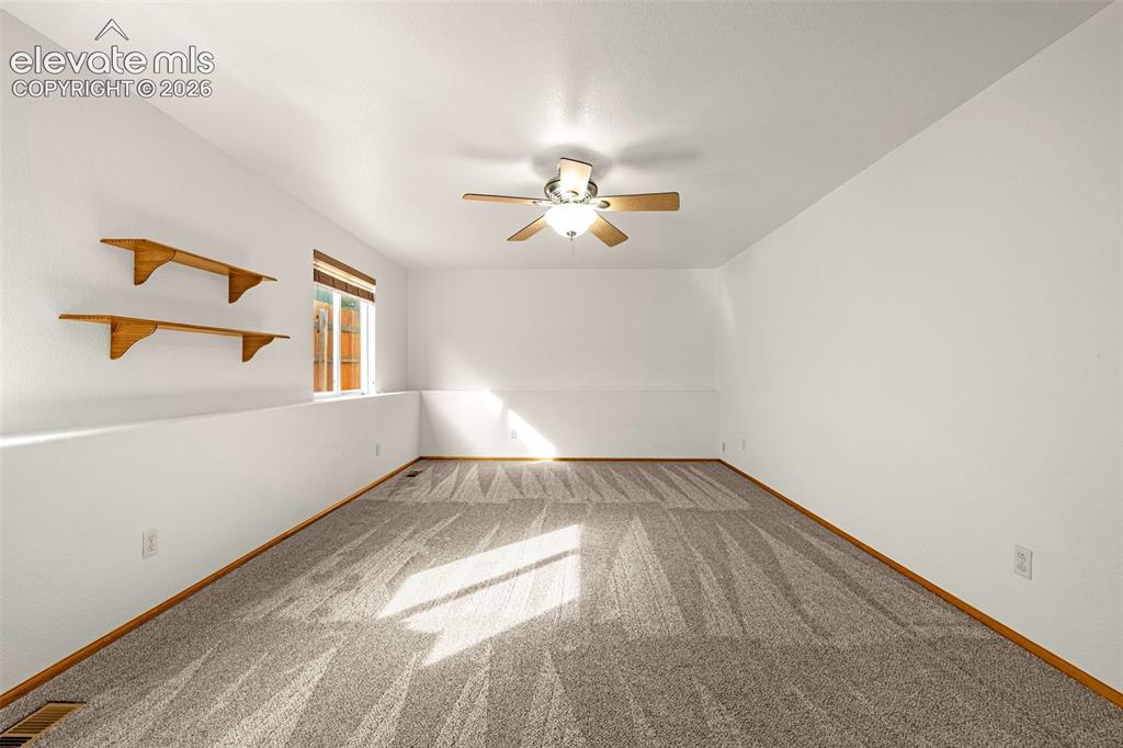 5663 Mesa Mountain Way