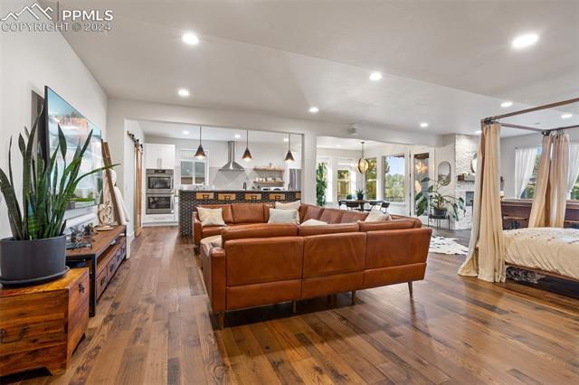 1698 Ridgetrail Lane