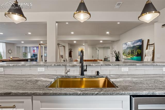 1698 Ridgetrail Lane