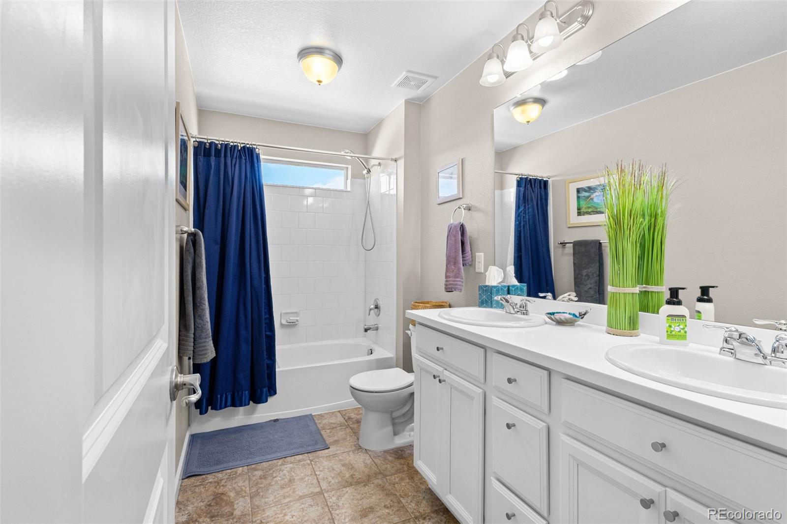 4469 Mcmurdo Court
