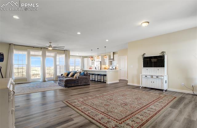 21689 Leona Homestead View