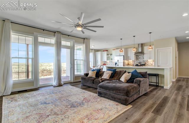 21689 Leona Homestead View
