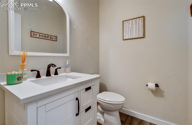 21689 Leona Homestead View