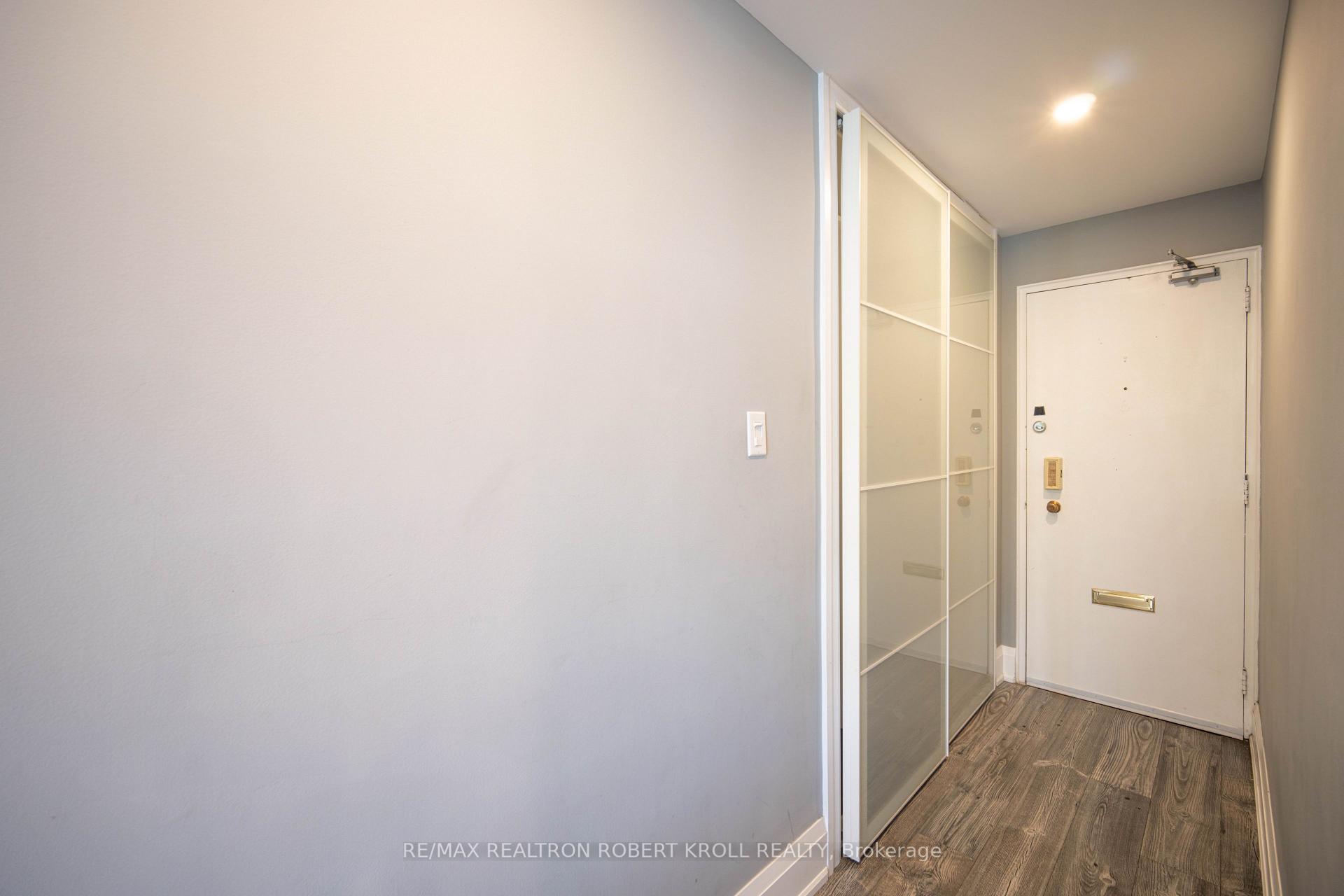 #506 - 60 Montclair Avenue, Toronto Unit: 506
