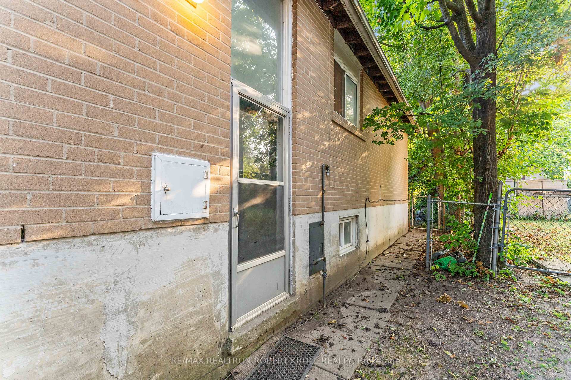 92 Elise Terrace, Toronto