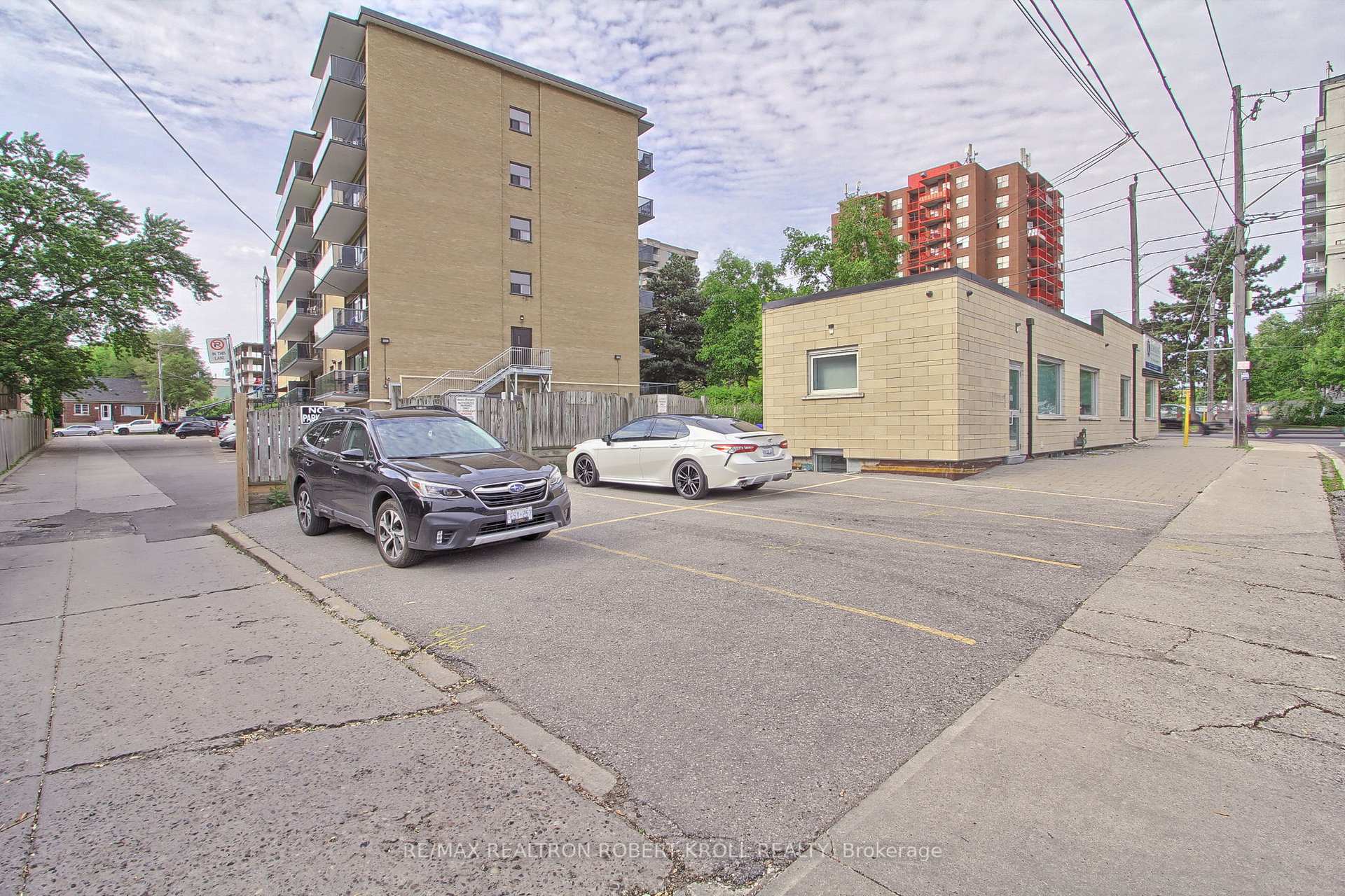 #Main Floor - 3173 Bathurst Street, Toronto Unit: Main Floor