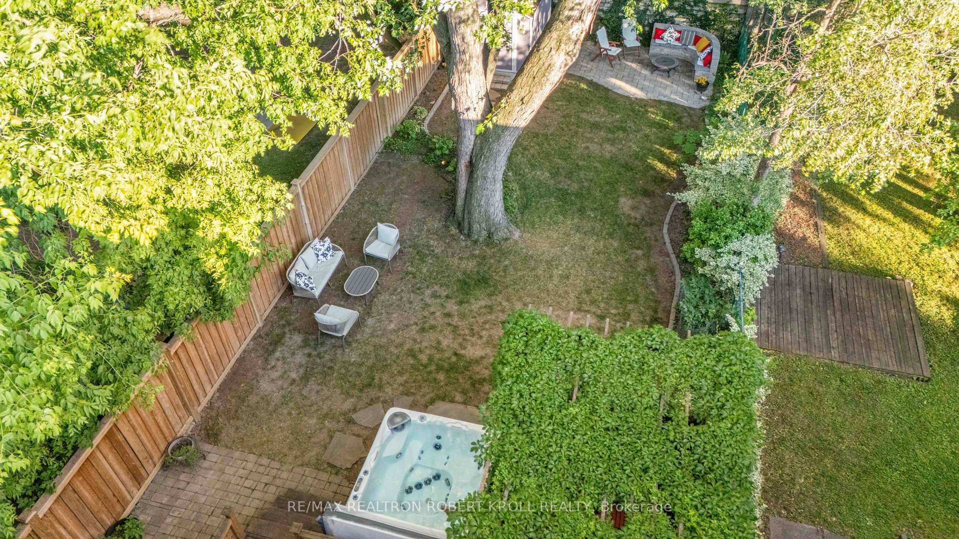 37 Johnston Avenue, Toronto C07