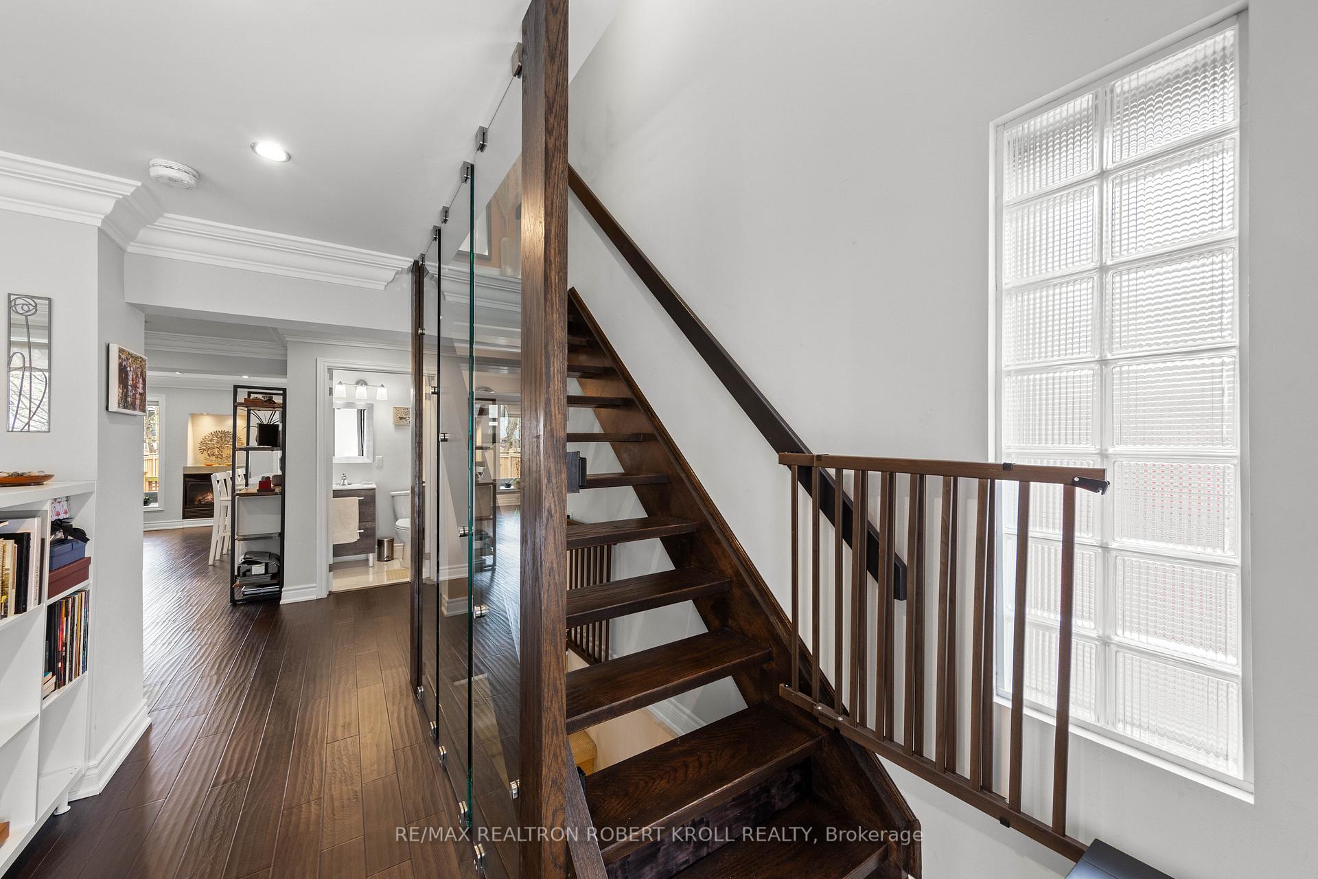 37 Johnston Avenue, Toronto C07