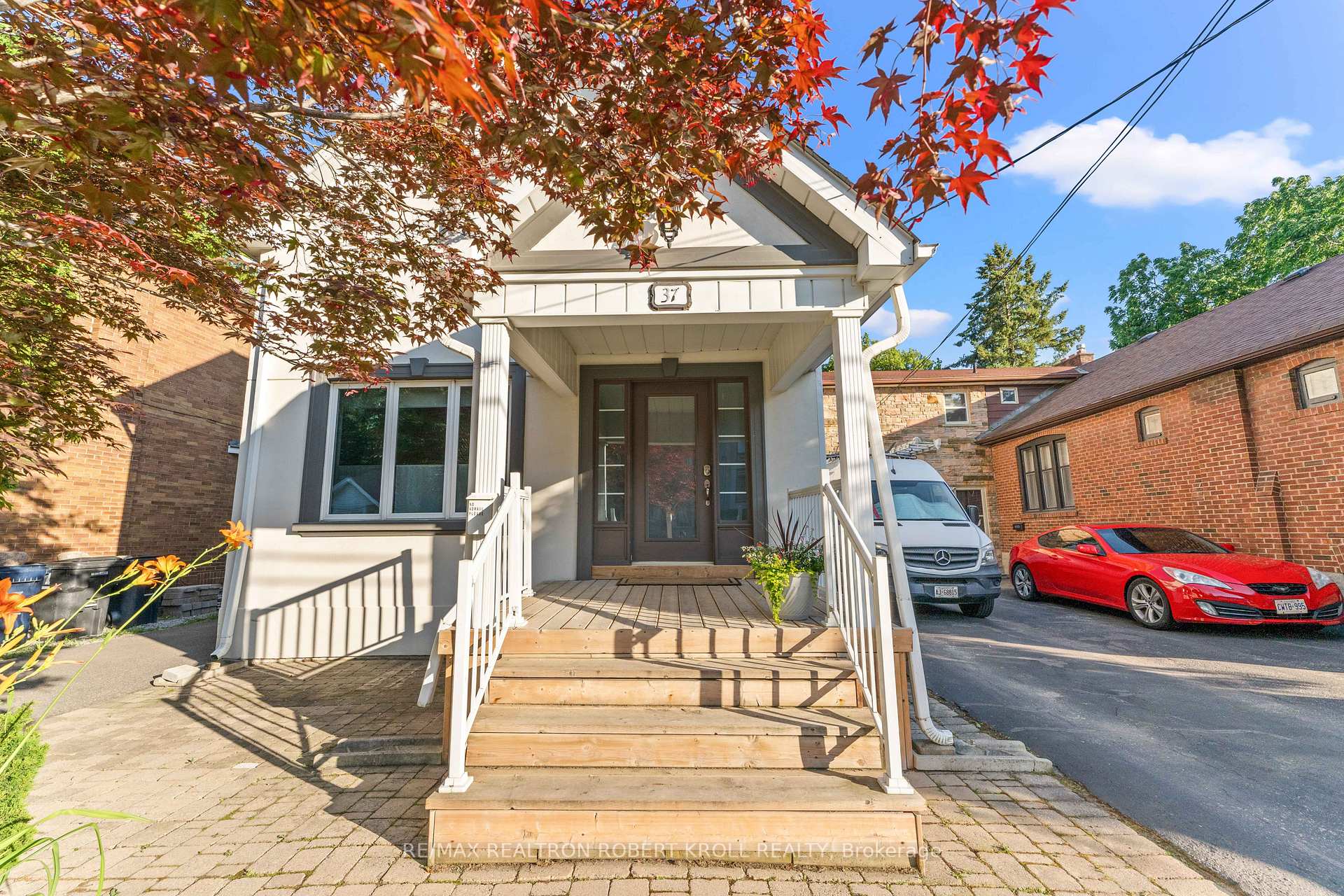 37 Johnston Avenue, Toronto C07