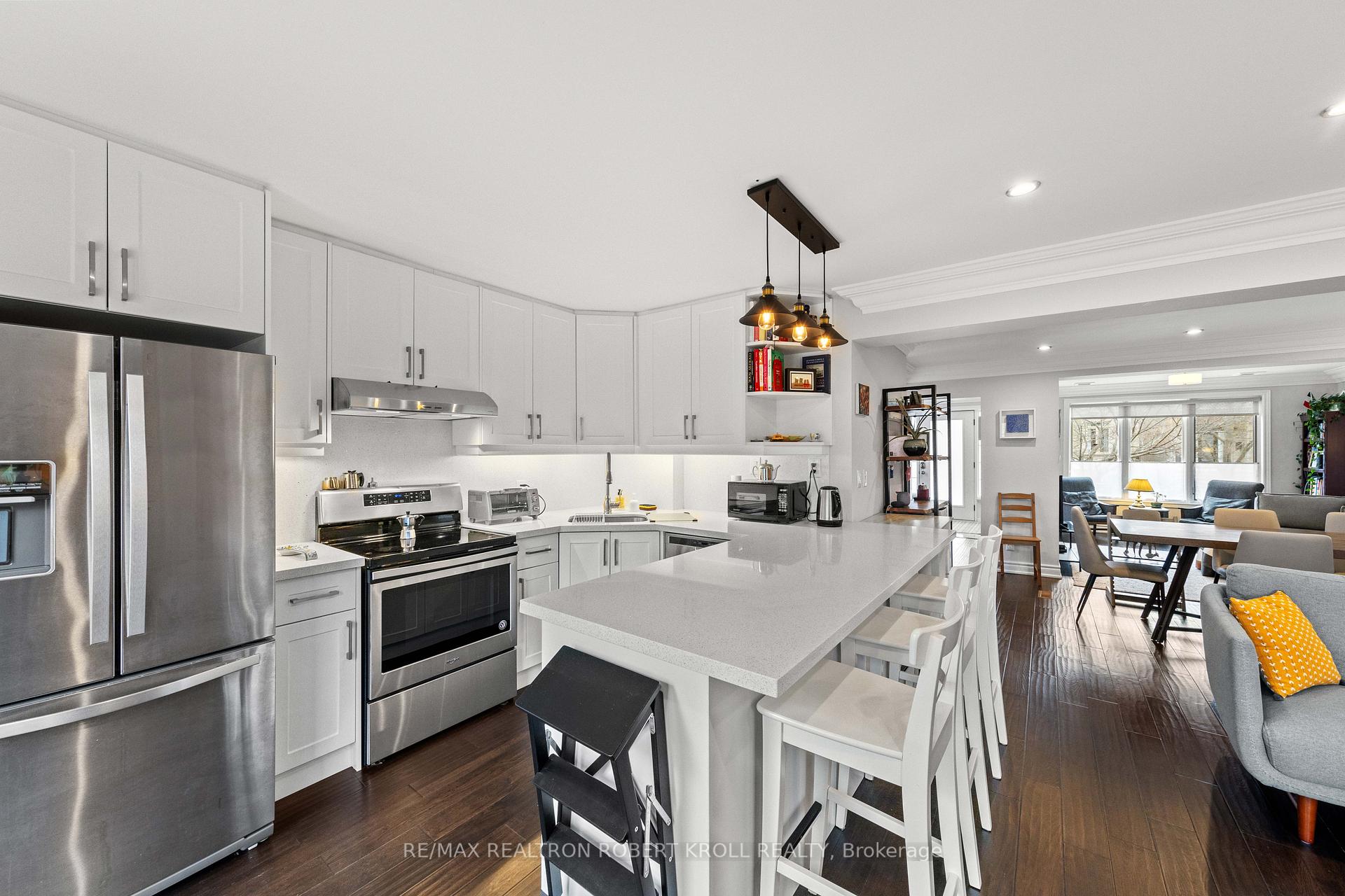 37 Johnston Avenue, Toronto C07