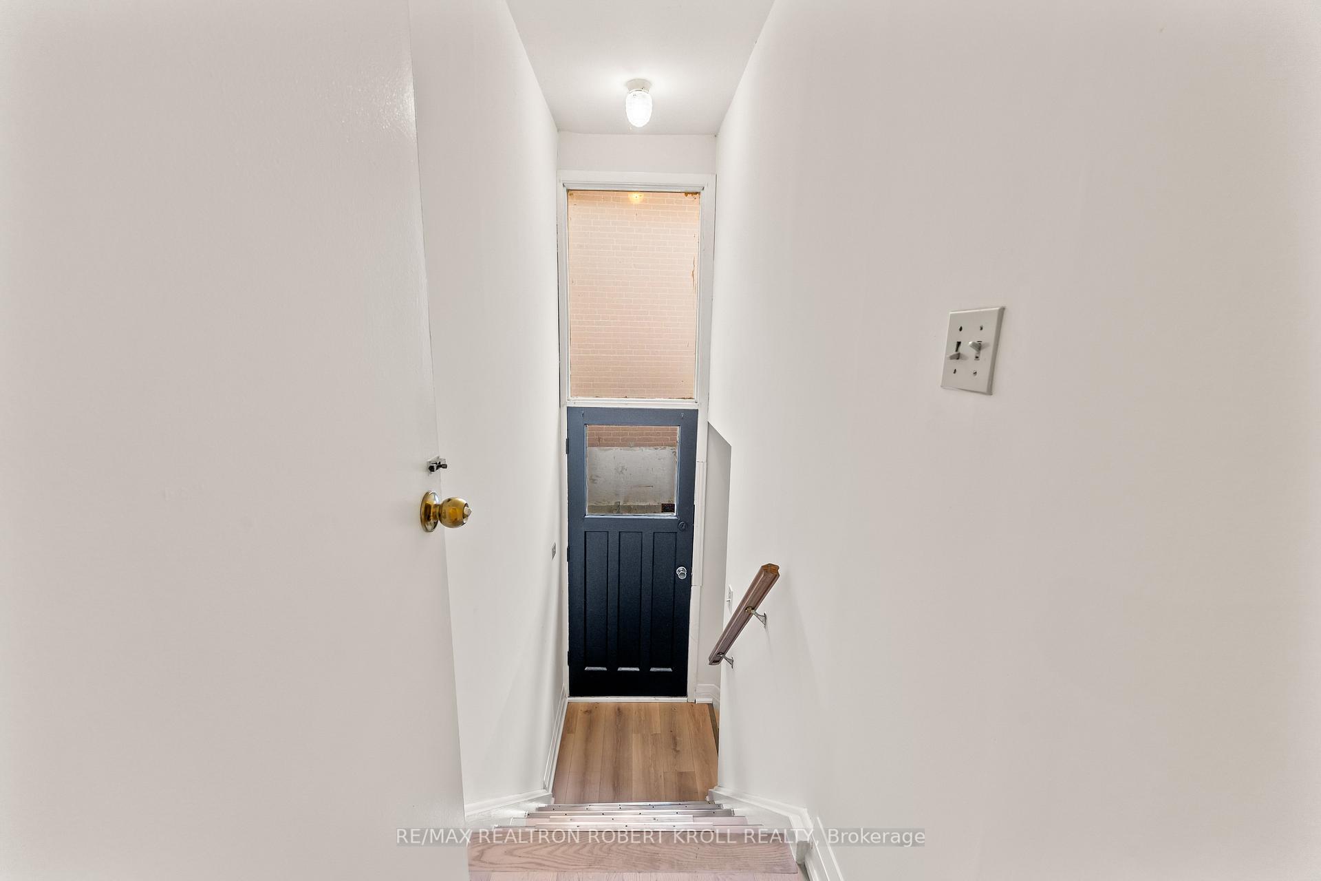 92 Elise Terrace, Toronto C07