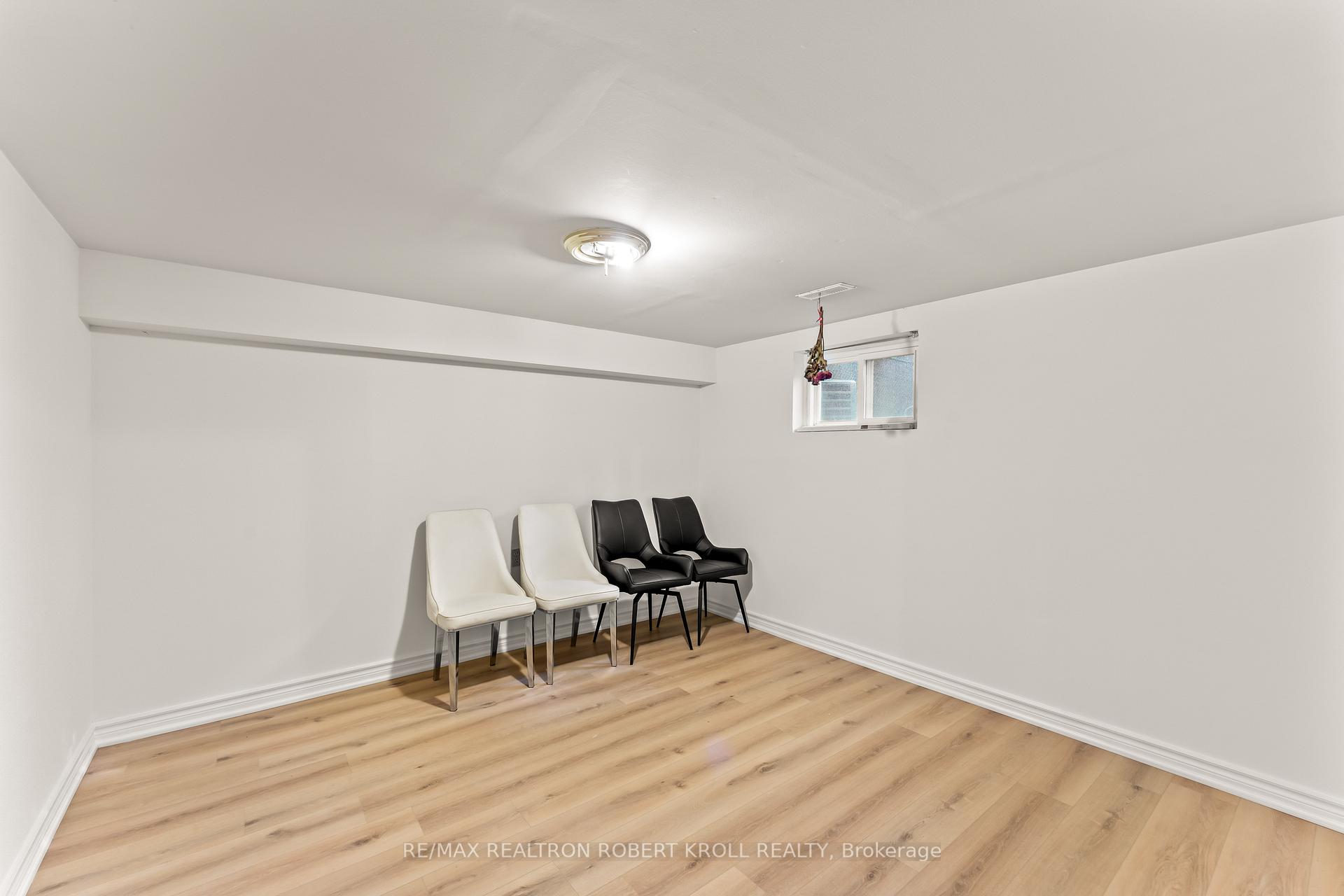 92 Elise Terrace