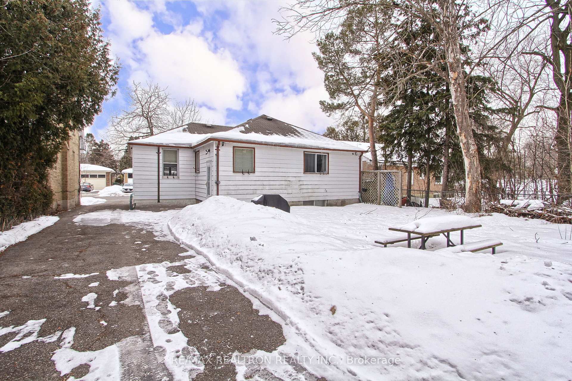 66 Patricia Avenue, Toronto C07, ON M2M 1J2, Toronto C07 ON, M2M 1J2