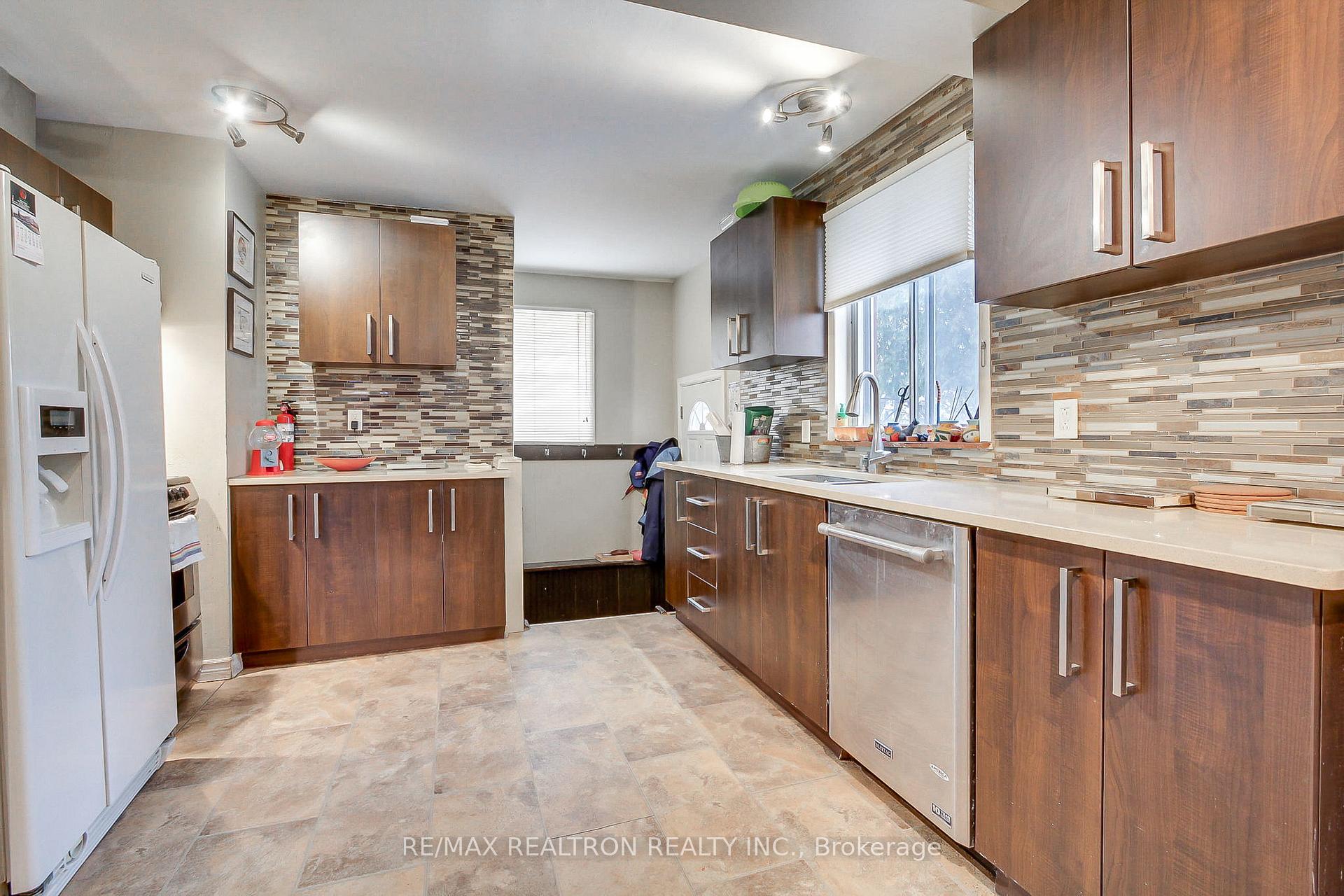 66 Patricia Avenue, Toronto C07, ON M2M 1J2, Toronto C07 ON, M2M 1J2