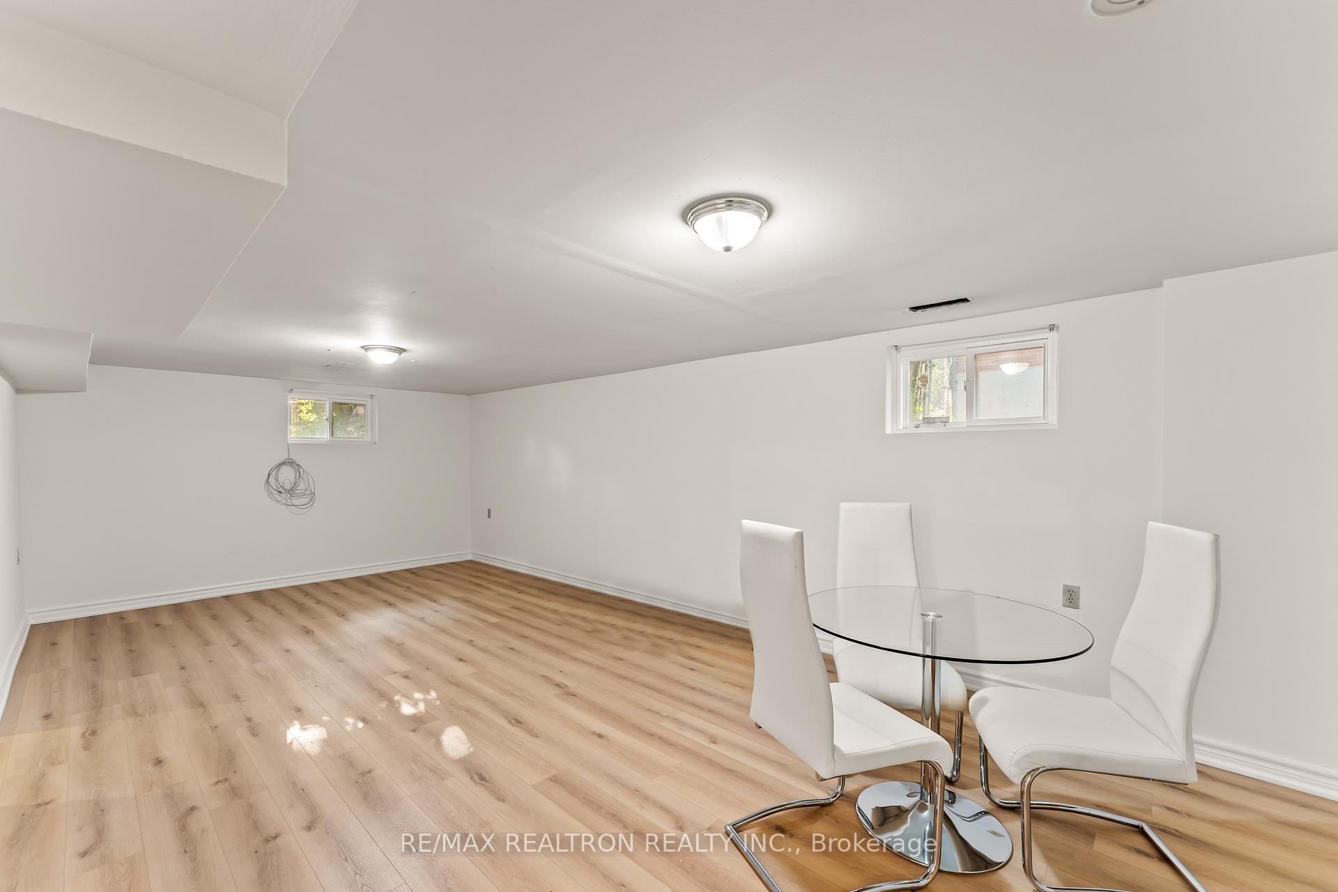 92 Elise Terrace, Toronto C07, ON M2R 2X1, Toronto C07 ON, M2R 2X1