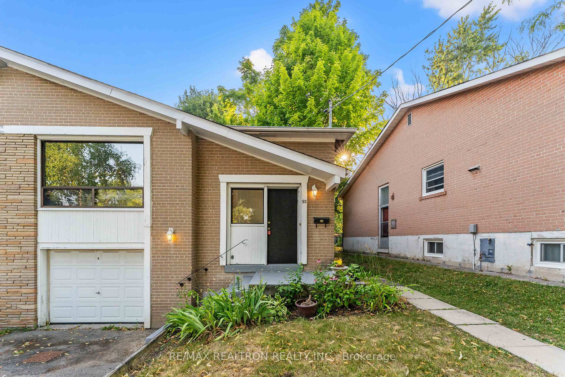 92 Elise Terrace, Toronto C07, ON M2R 2X1, Toronto C07 ON, M2R 2X1