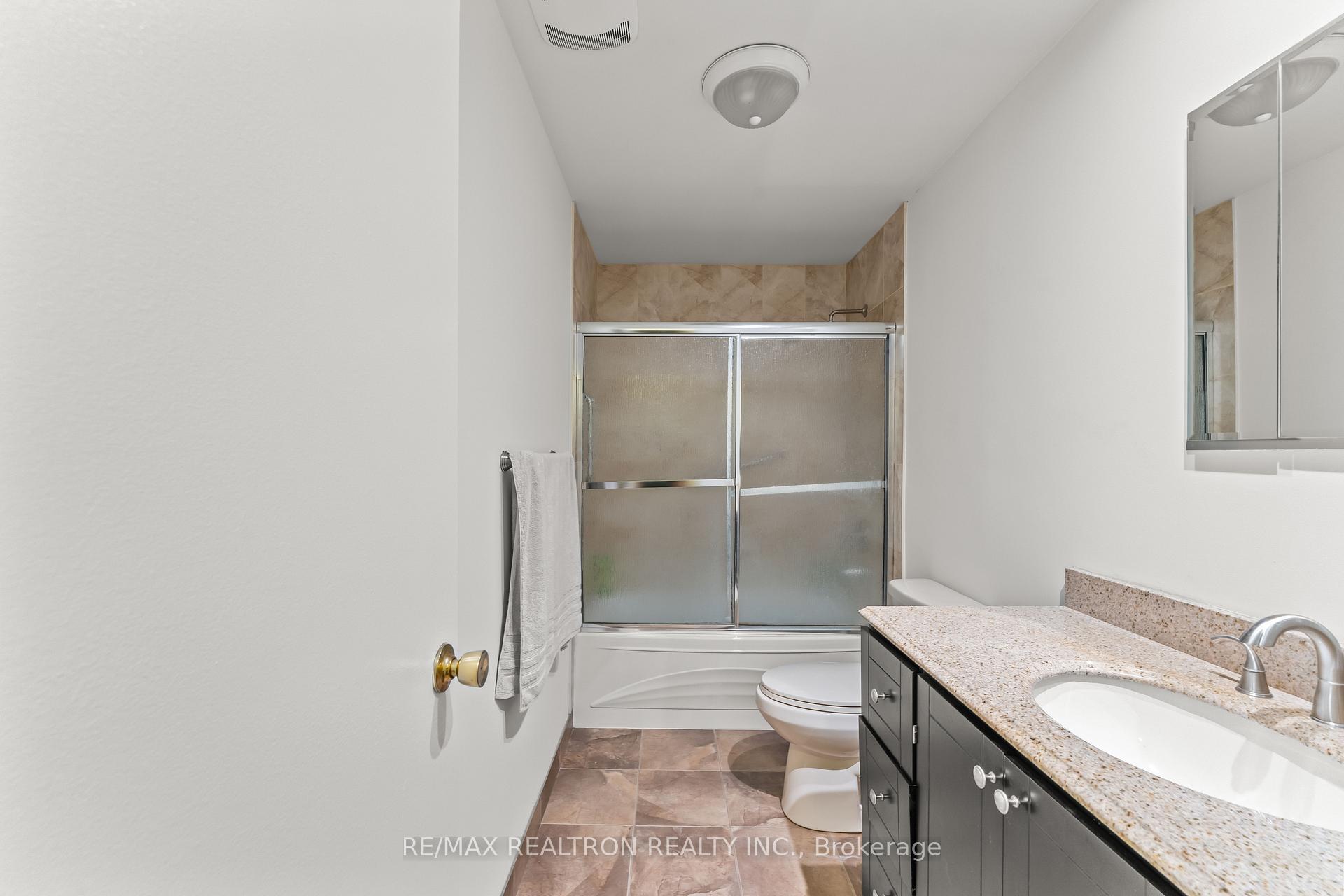 92 Elise Terrace, Toronto C07, ON M2R 2X1, Toronto C07 ON, M2R 2X1