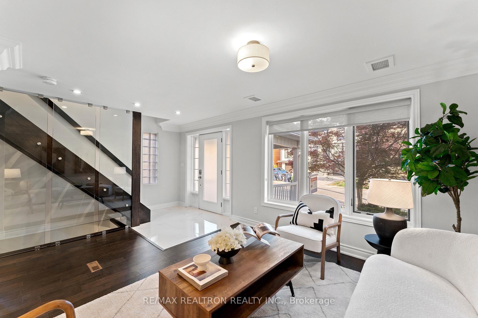 37 Johnston Avenue, Toronto C07, ON M2N 1G9, Toronto C07 ON, M2N 1G9