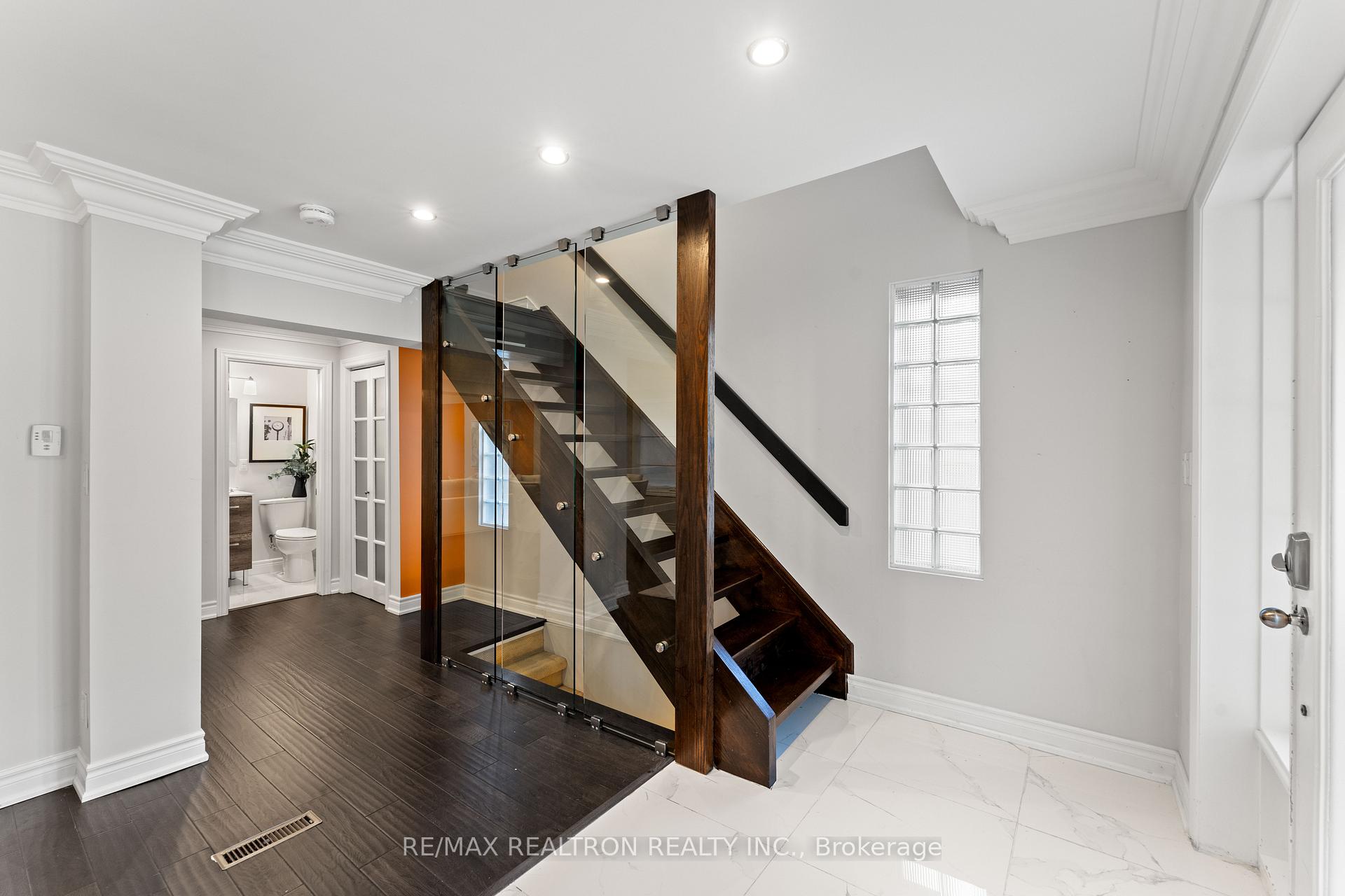 37 Johnston Avenue, Toronto C07, ON M2N 1G9, Toronto C07 ON, M2N 1G9