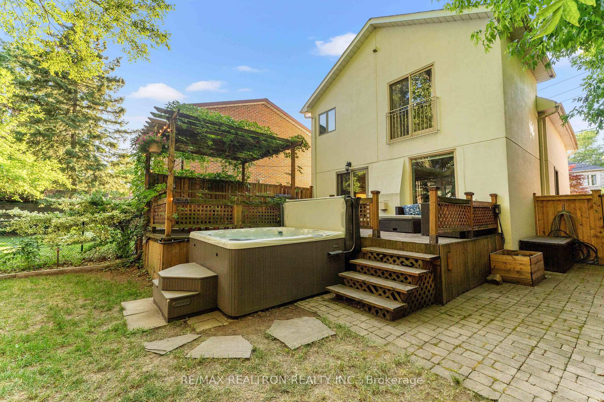 37 Johnston Avenue, Toronto C07, ON M2N 1G9, Toronto C07 ON, M2N 1G9