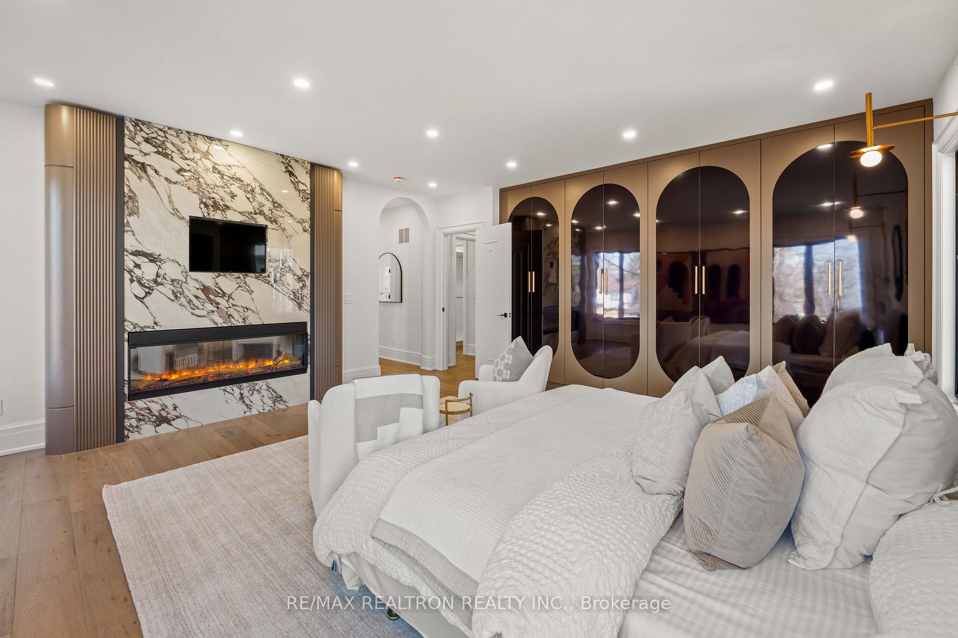 38 Ridgevale Drive