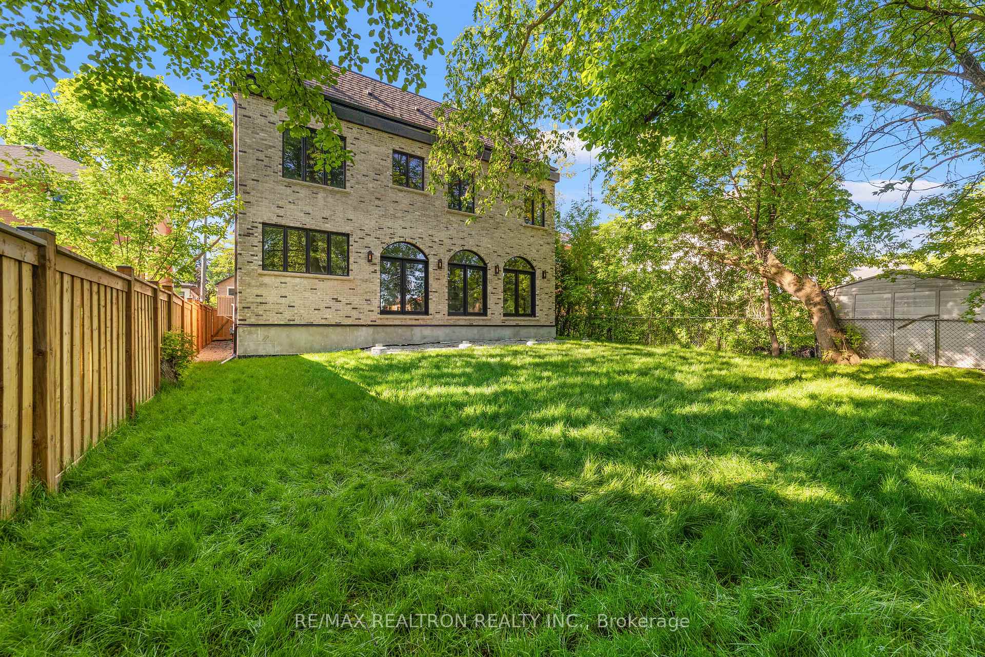 38 Ridgevale Drive