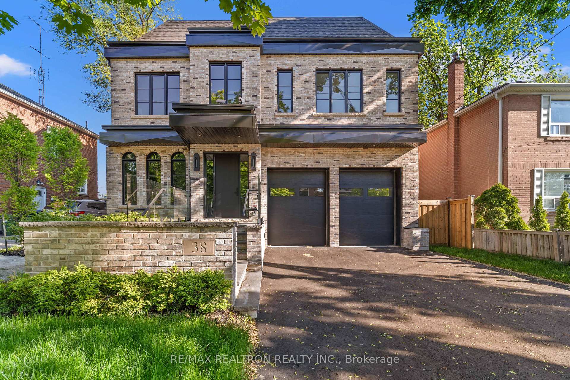 38 Ridgevale Drive