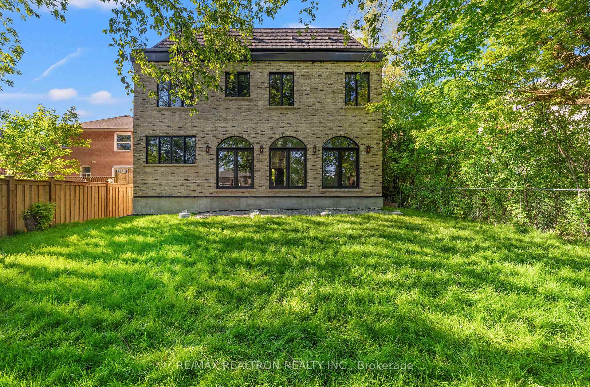 38 Ridgevale Drive