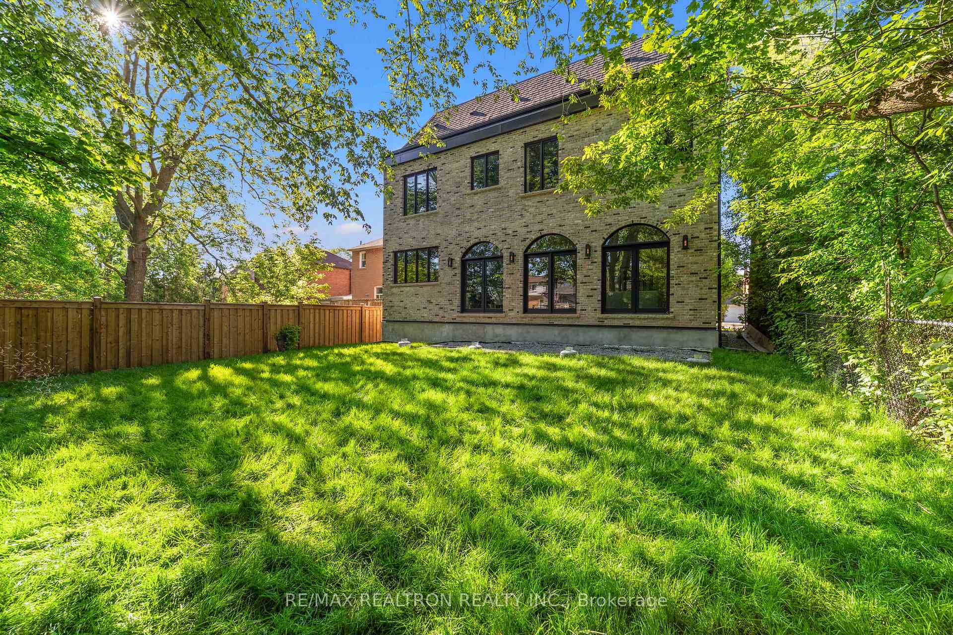 38 Ridgevale Drive