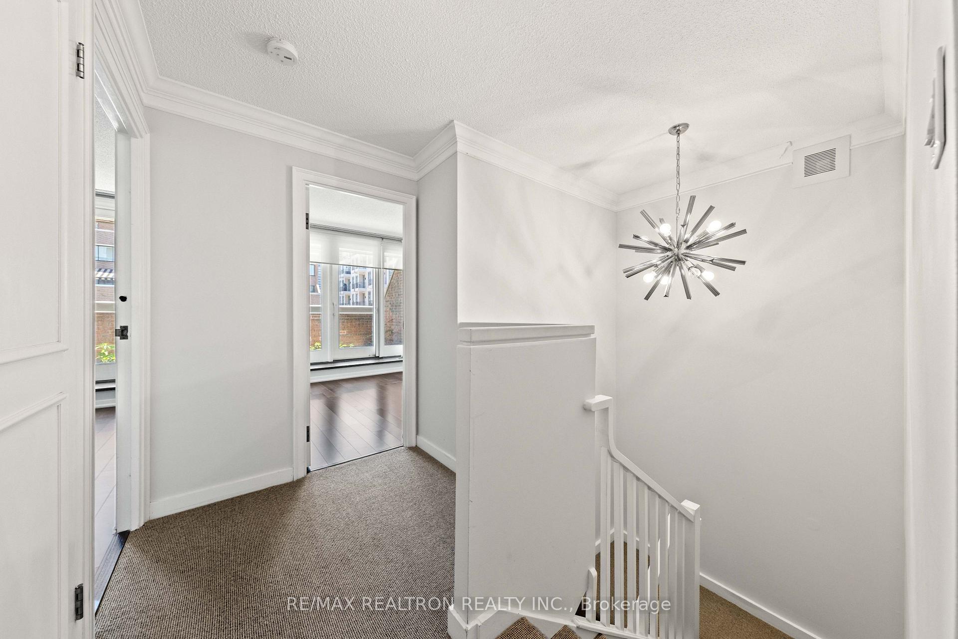 55A Avenue Road 412, Toronto Unit: 412