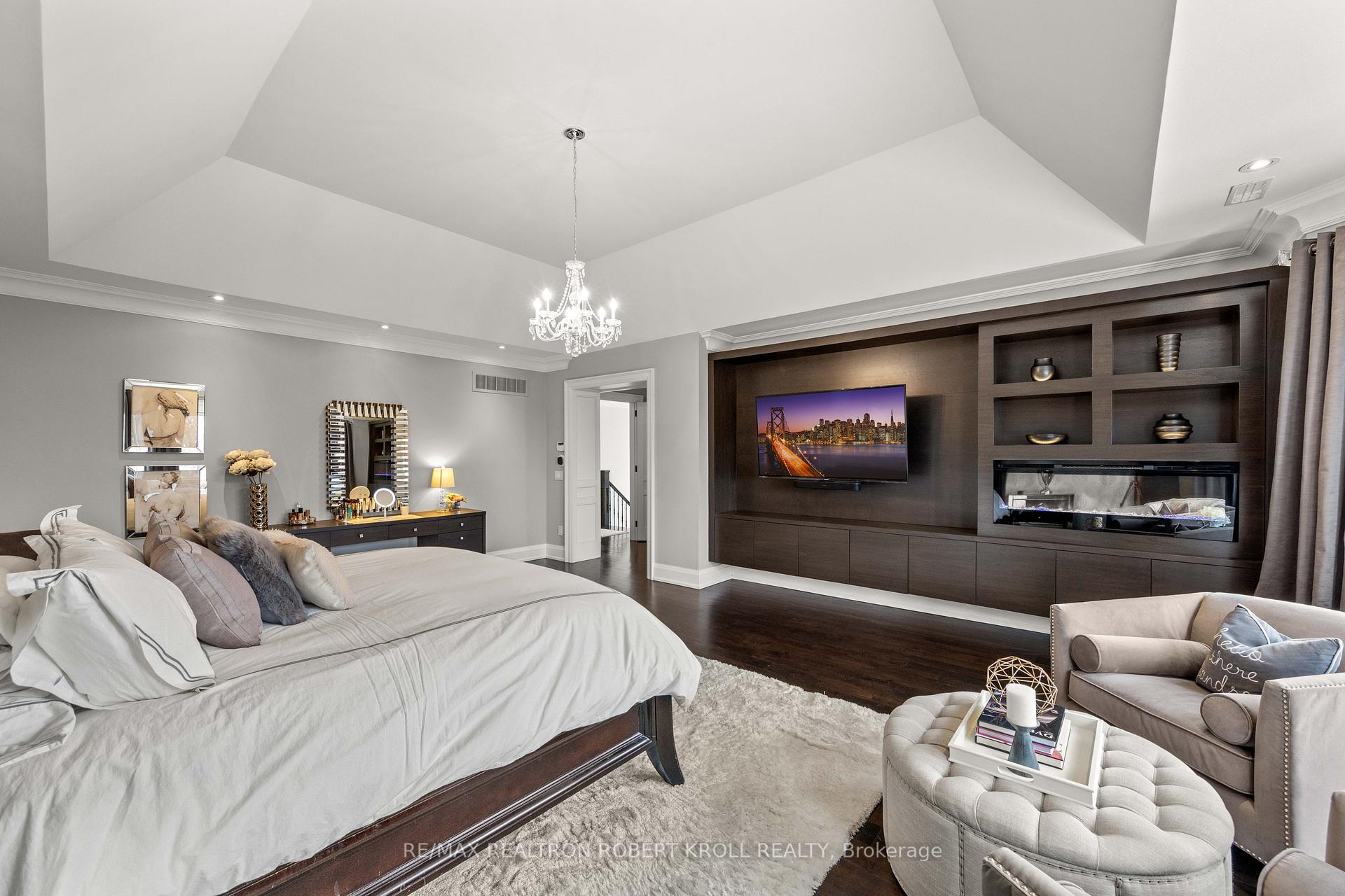 50 Evita Court