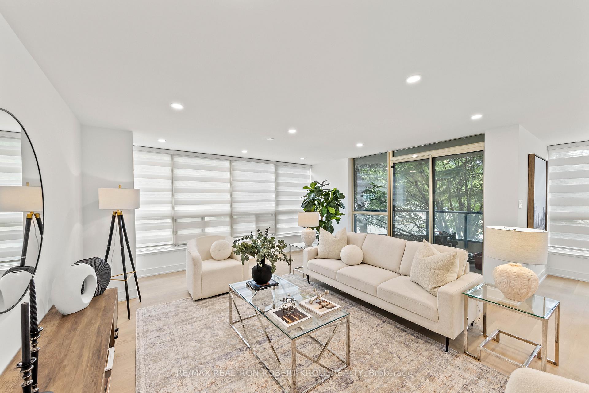 7300 Yonge Street 210