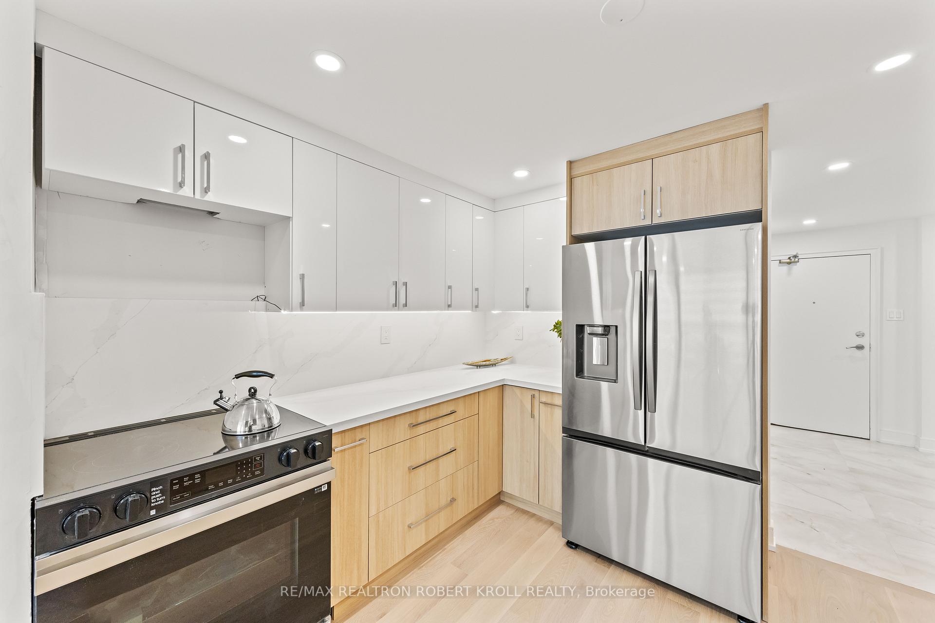 7300 Yonge Street 210