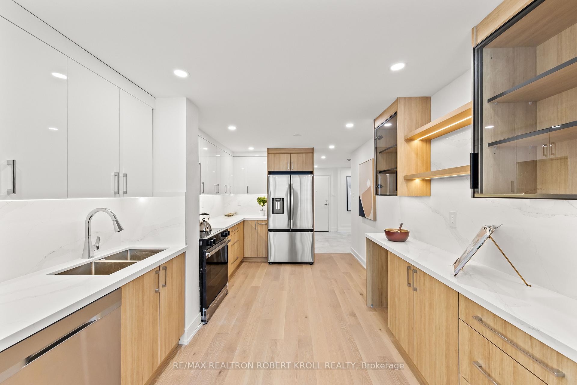 7300 Yonge Street 210