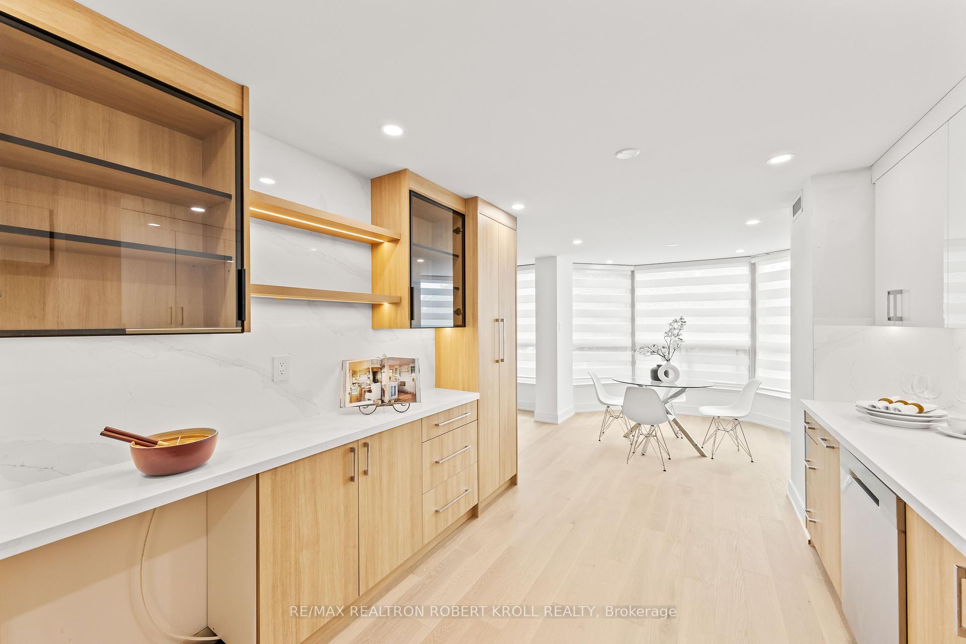 7300 Yonge Street 210