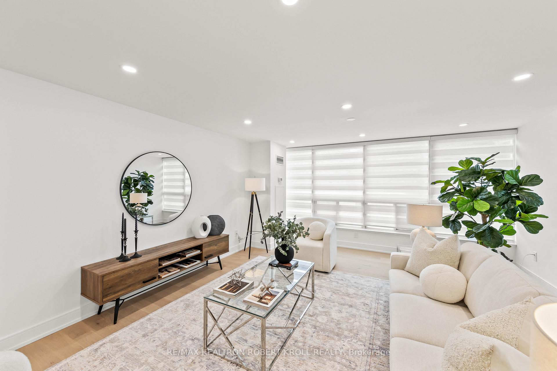 7300 Yonge Street 210