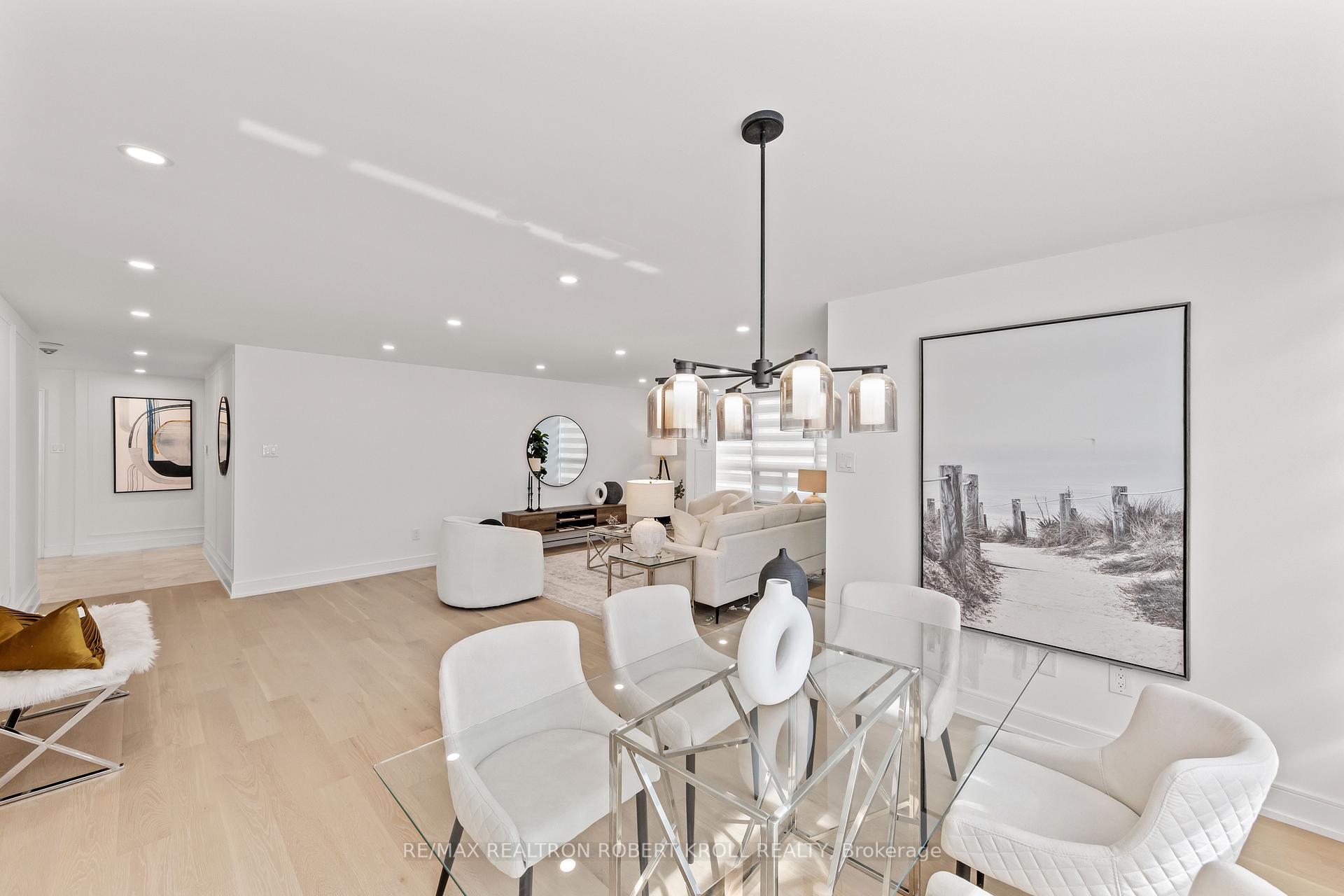 7300 Yonge Street 210