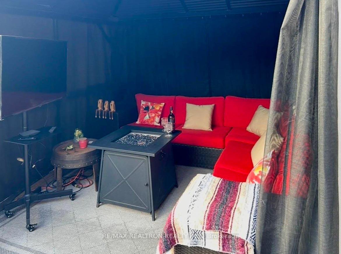 271 Rose Green Drive