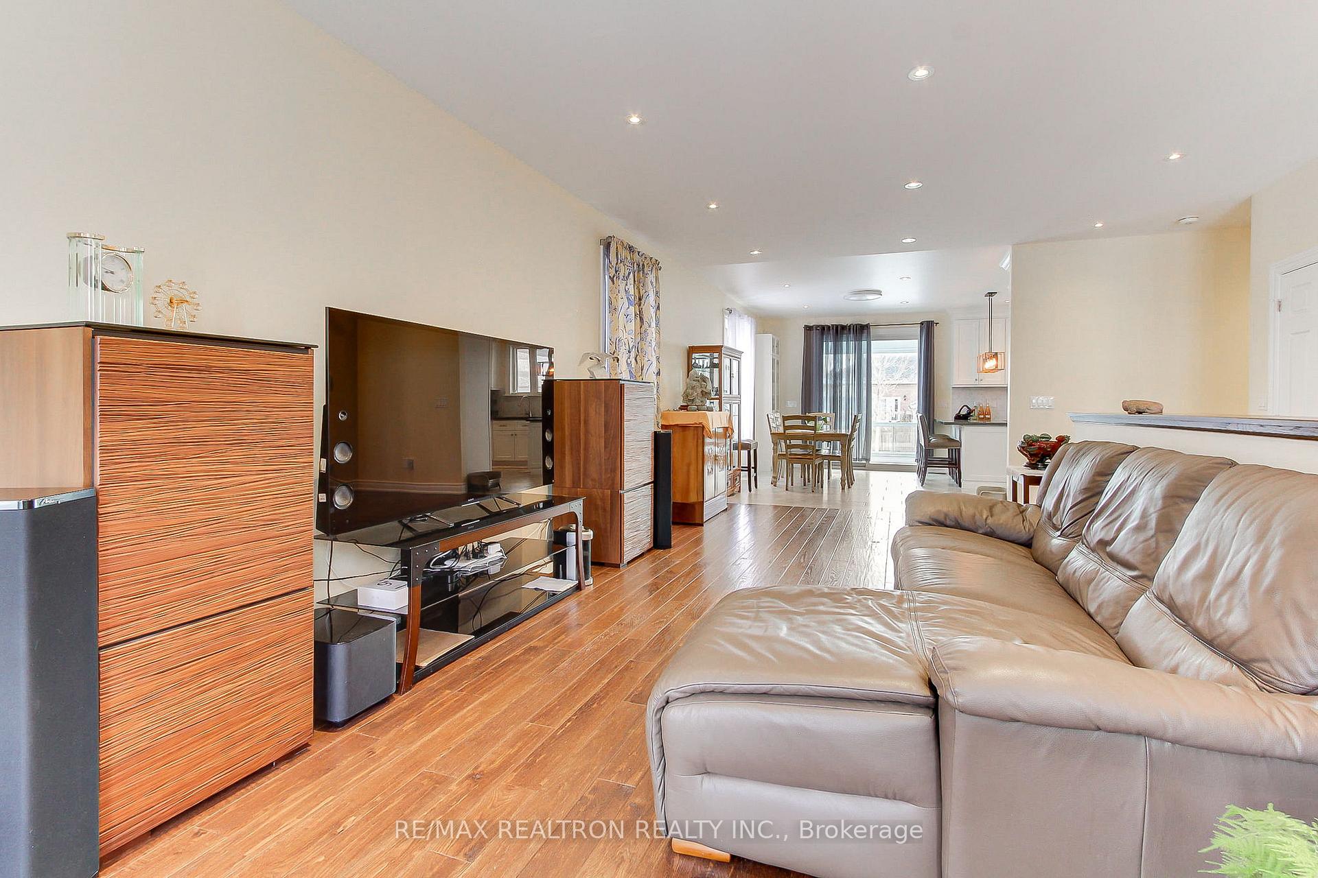 815 Churchill Lane, Georgina, ON L0E 1S0, Georgina ON, L0E 1S0