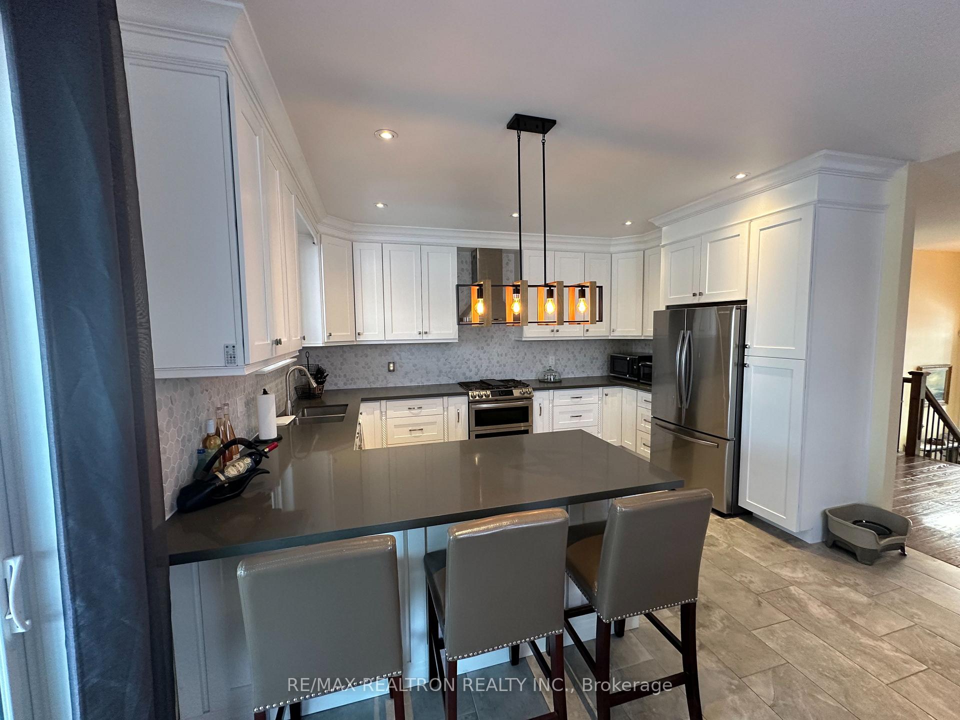 815 Churchill Lane, Georgina, ON L0E 1S0, Georgina ON, L0E 1S0