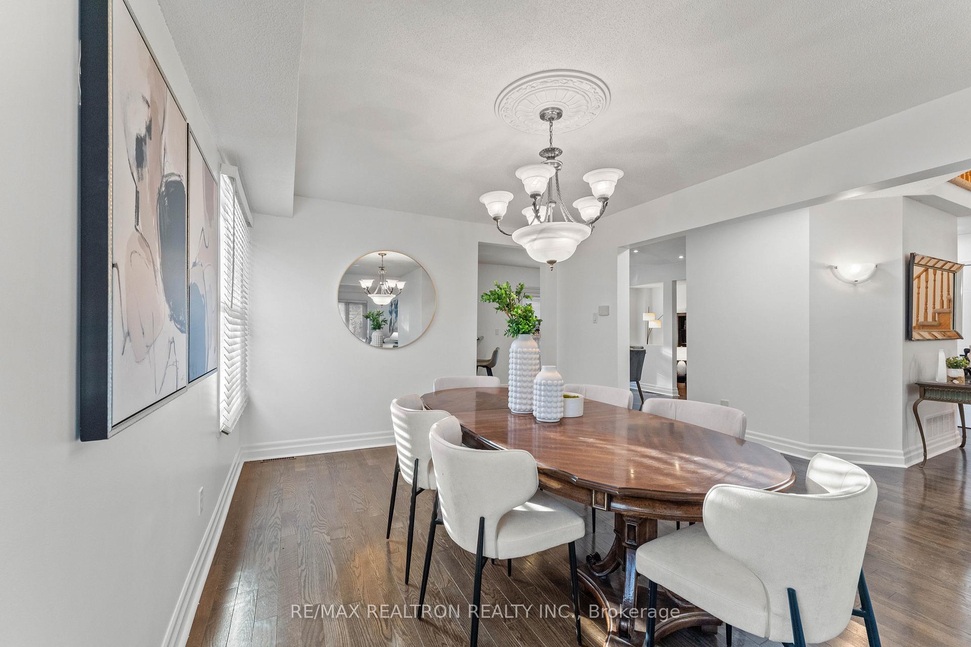 271 Rose Green Drive, Vaughan, ON L4J 4S8, Vaughan ON, L4J 4S8