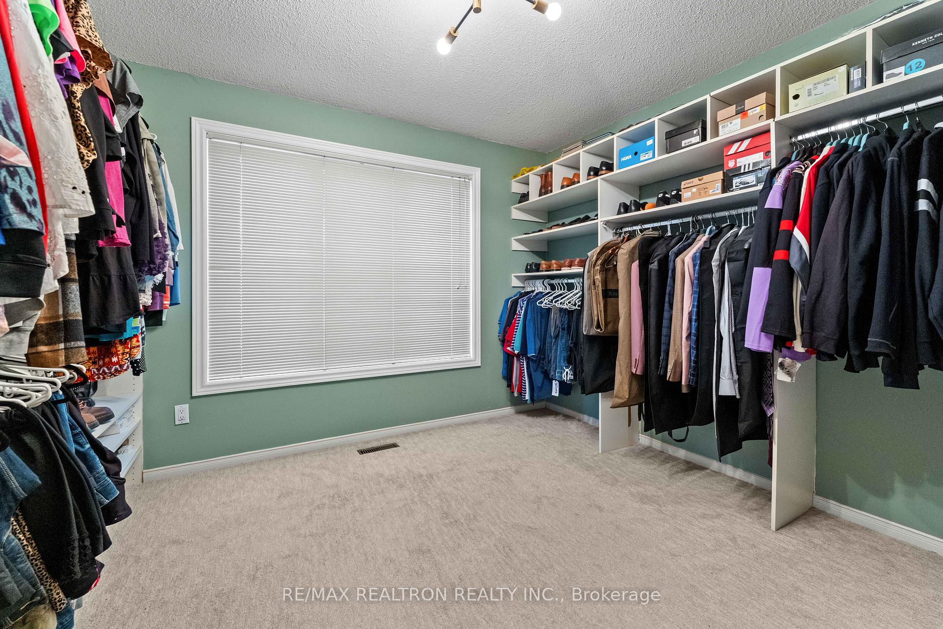 271 Rose Green Drive, Vaughan, ON L4J 4S8, Vaughan ON, L4J 4S8