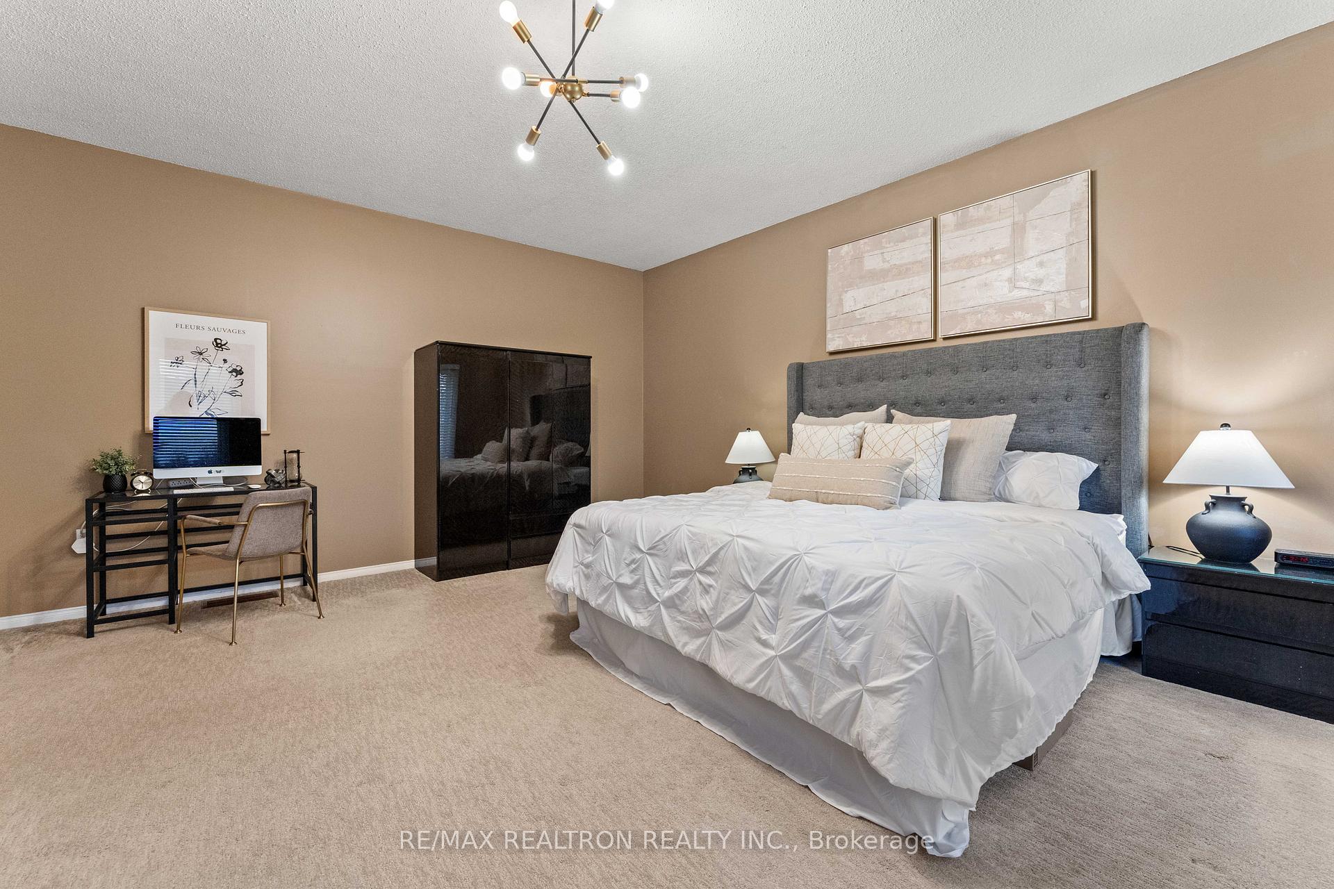 271 Rose Green Drive, Vaughan, ON L4J 4S8, Vaughan ON, L4J 4S8