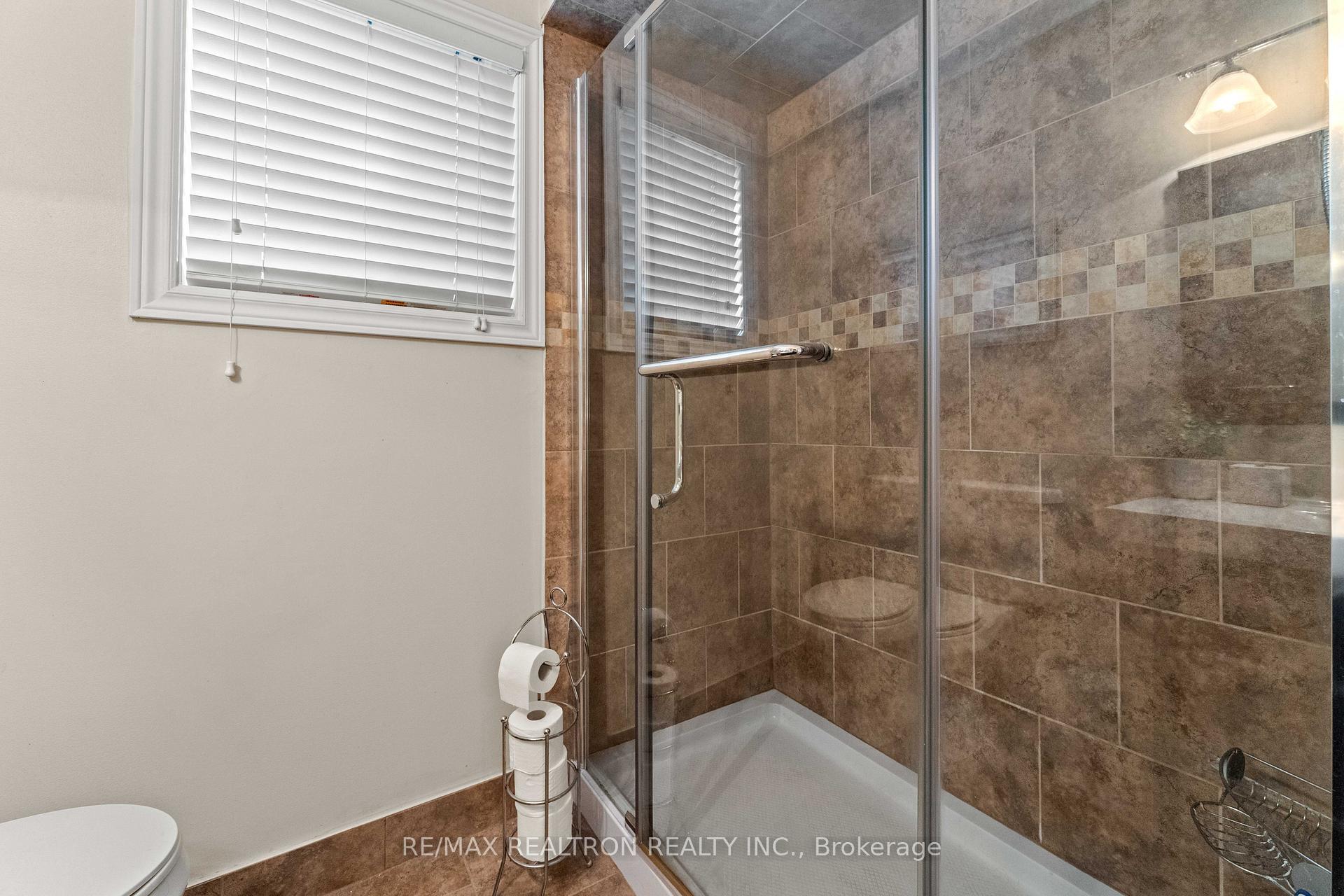 271 Rose Green Drive, Vaughan, ON L4J 4S8, Vaughan ON, L4J 4S8