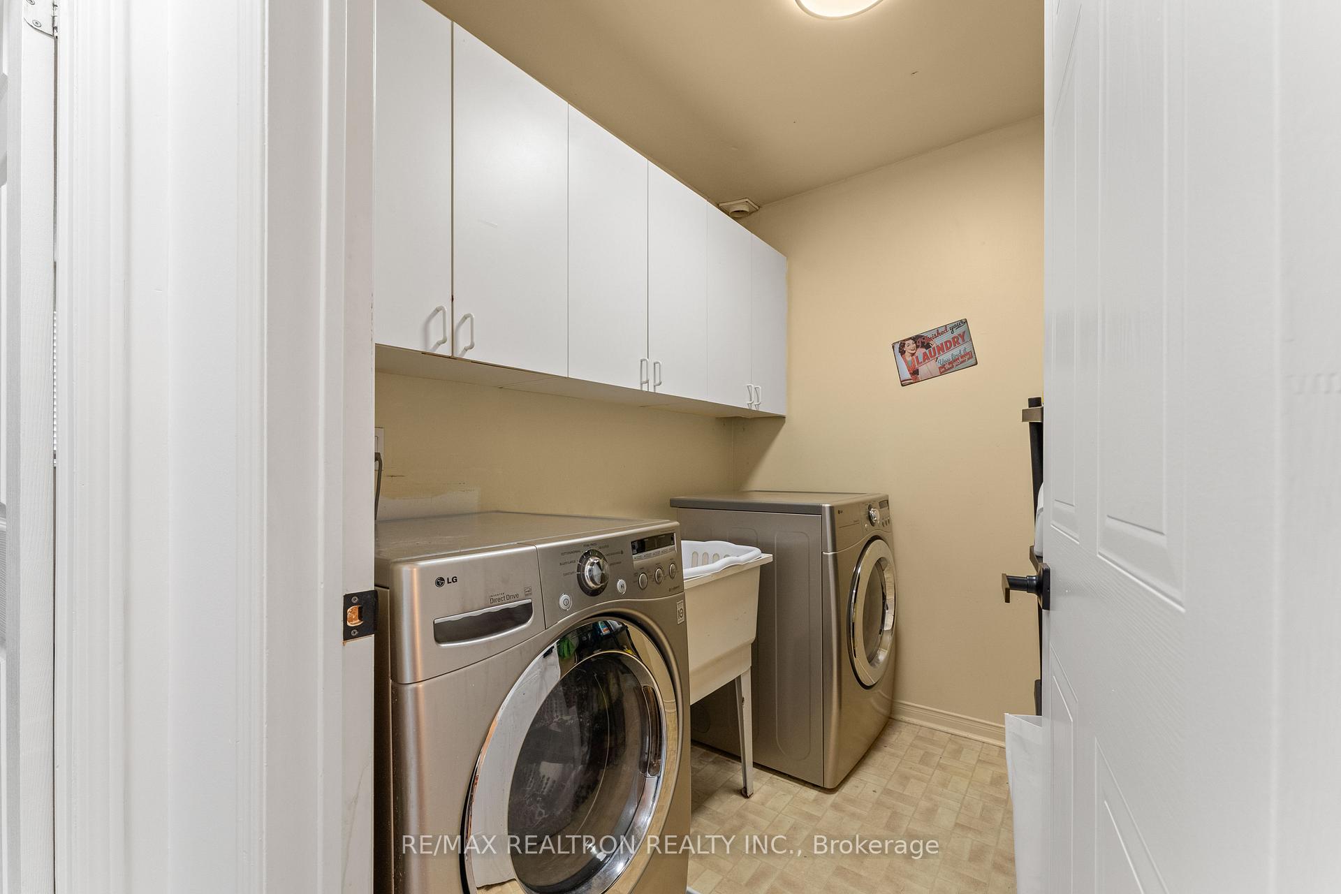 271 Rose Green Drive, Vaughan, ON L4J 4S8, Vaughan ON, L4J 4S8