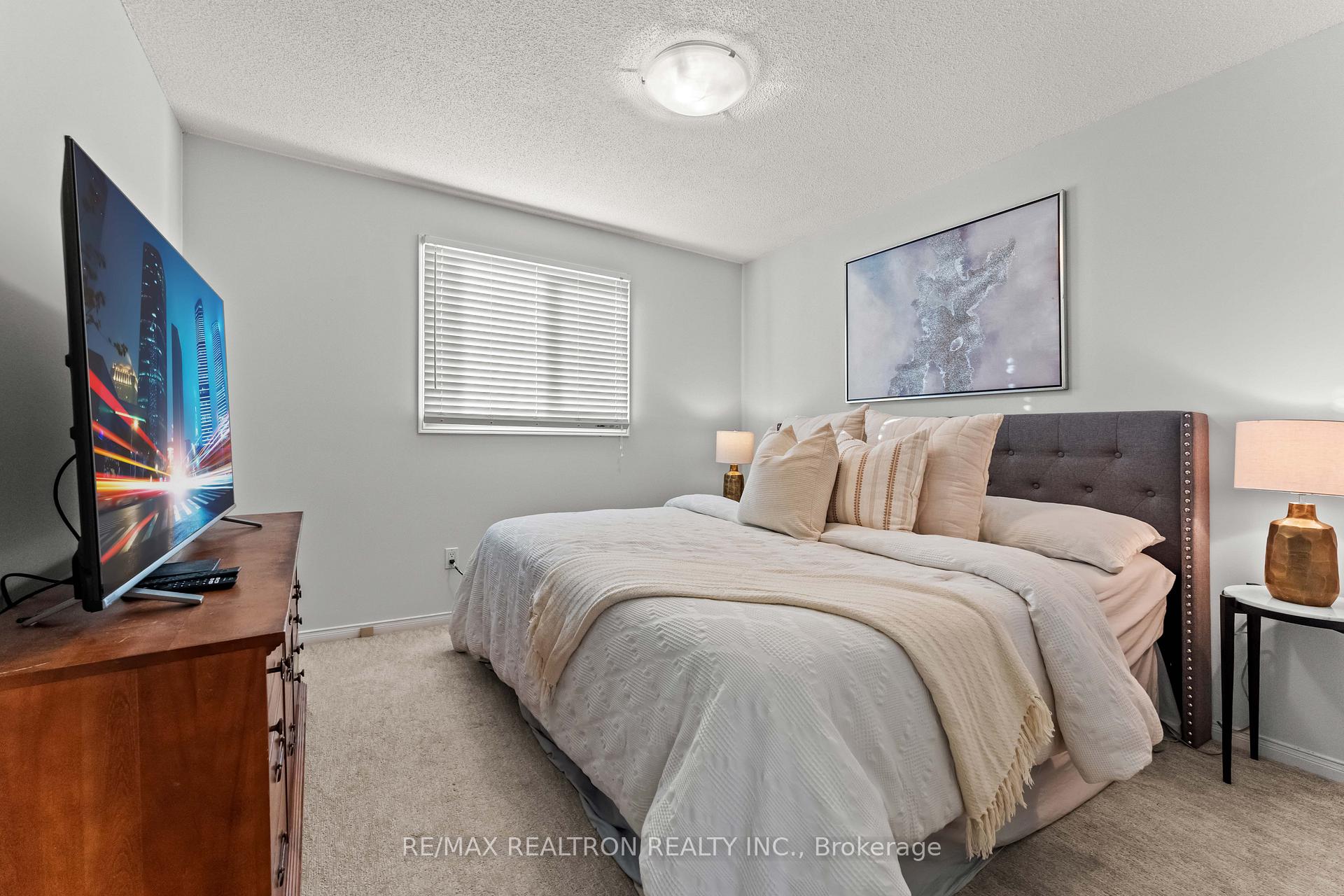 271 Rose Green Drive, Vaughan, ON L4J 4S8, Vaughan ON, L4J 4S8