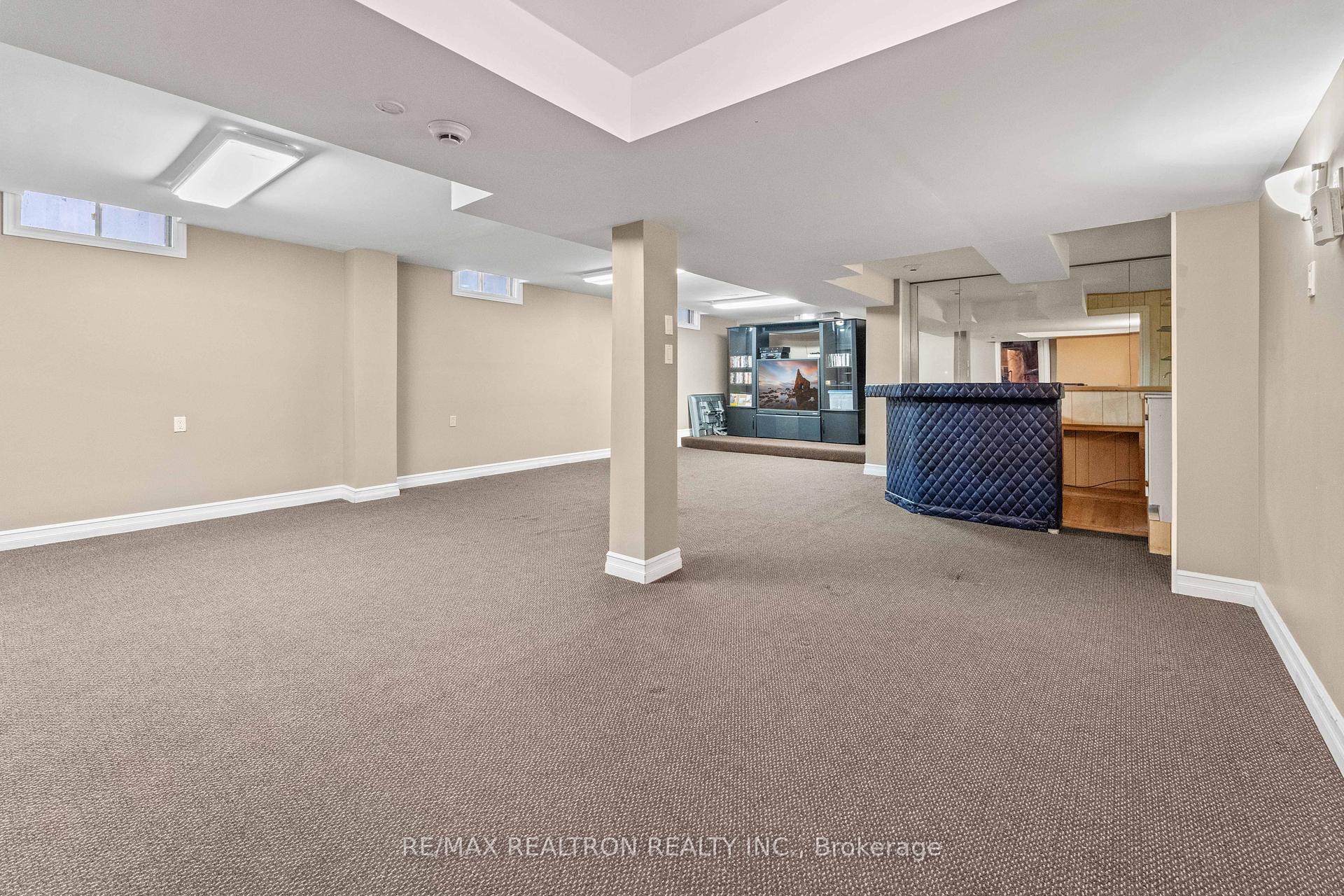 271 Rose Green Drive, Vaughan, ON L4J 4S8, Vaughan ON, L4J 4S8