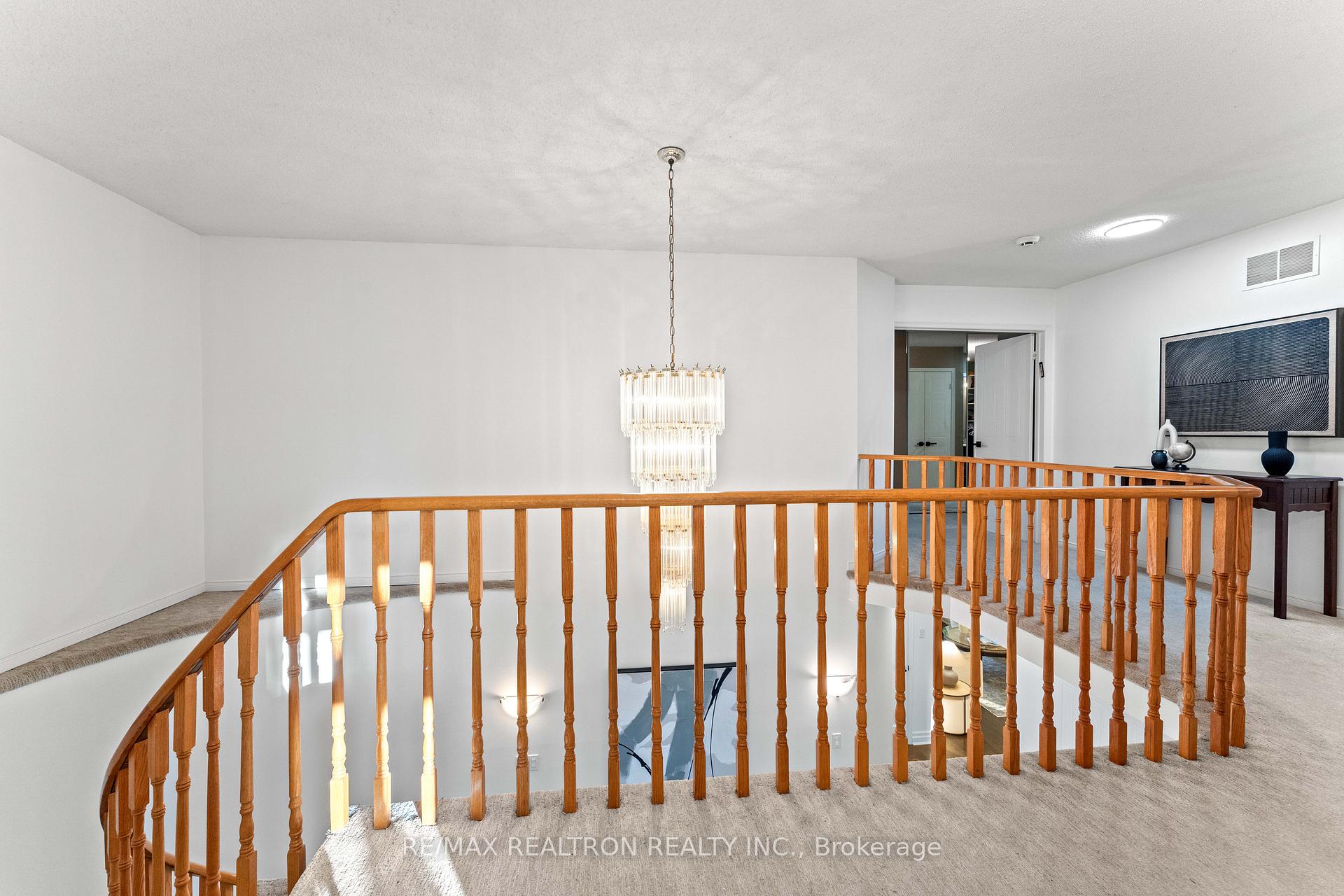 271 Rose Green Drive, Vaughan, ON L4J 4S8, Vaughan ON, L4J 4S8