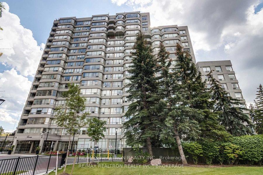 7 Townsgate Drive 1206